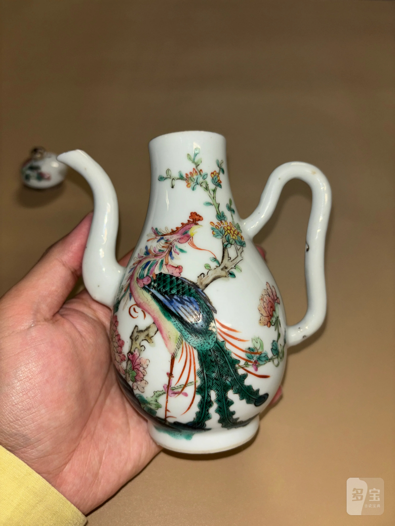 清同治 粉彩凤穿牡丹纹梨形壶 - 图2